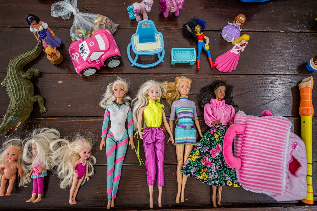Ein Flohmi-Klassiker: Die Barbiepuppe.