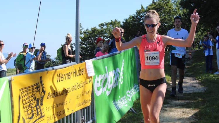 Zehnter Triumph am Hausberg für Martina Strähl – bereit für den Berlin Marathon