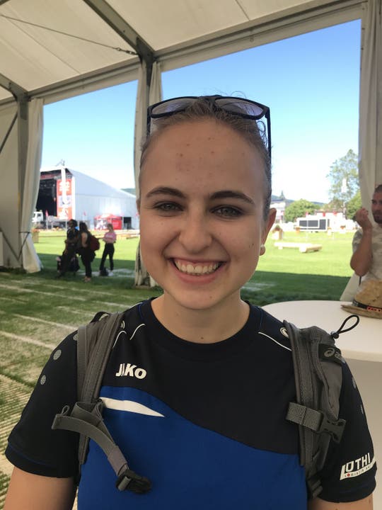 Céline Christen, 19, TV Seedorf «Am Turnfest sind alle gleich. Man startet zwar im Wettkampf, aber beim Feiern ist die sportliche Leistung egal.»