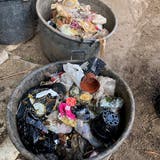 «Fremdstoffe entfernen, ist ein riesiger Aufwand»: So gehen die Gemeinden gegen Plastik im Grüngut vor