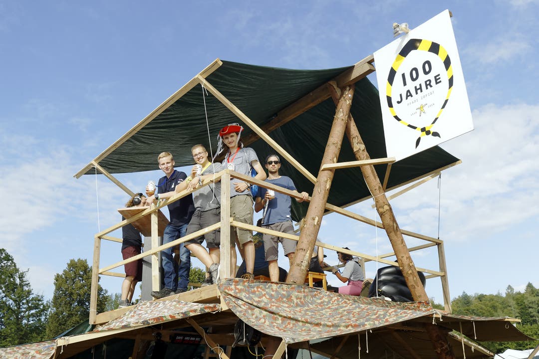  Die Pfadi Zofingen baute sogar einen Aussichtsturm am Heitere Open Air 2019.