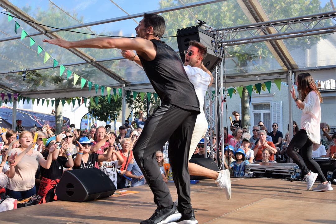 Stadtfest Brugg 2019 Dance-Show auf der Eisi-Bühne mit Tänzer Christian Polanc und Popstar Luca Hänni.