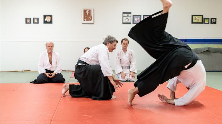 Aikido-Lehrer erzählt: «Wer Aikido beherrscht, bewegt sich anders im Alltag»