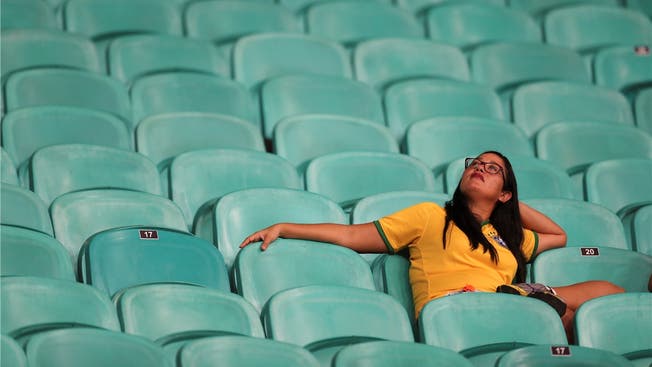 Leblose Latino-Party: Eine Anhängerin Brasiliens beim Spiel gegen Venezuela.