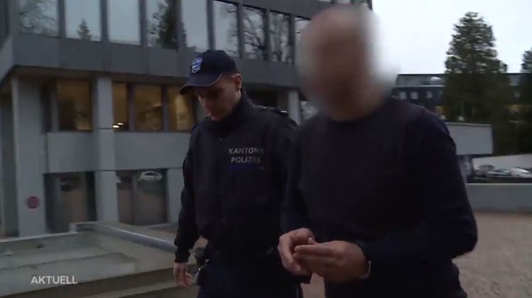 «Skrupelloser geht es nicht»: Aargauer Obergericht erhöht Strafe für Messerstecher auf 15 Jahre