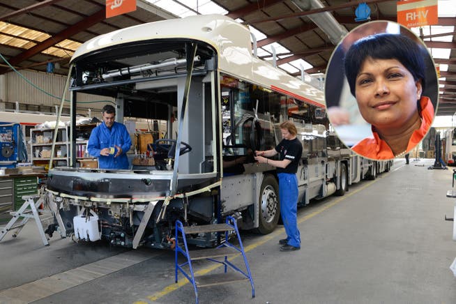 Im Rahmen des Auftrags, den Kantonsrätin von Sury der Carrosserie Hess verschaffte, werden in Indien vor Ort 3000 Elektrobusse montiert.