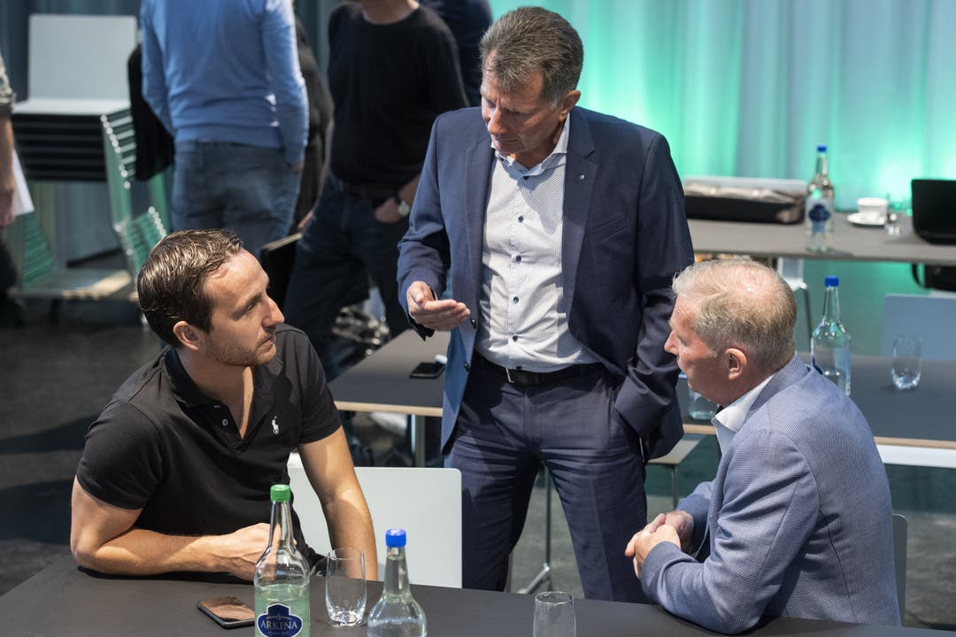 FCA-Sportchef Sandro Burki, Michael Hunziker und Alfred Schmid (v.l.) an der Medienkonferenz zum Kampagnenstart.