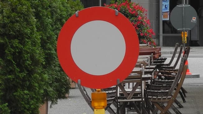 Ein Durchfahrtsverbot oder eine -beschränkung können nur schwer umgesetzt und kontrolliert werden, ist der Gemeinderat überzeugt. (Symbolbild)