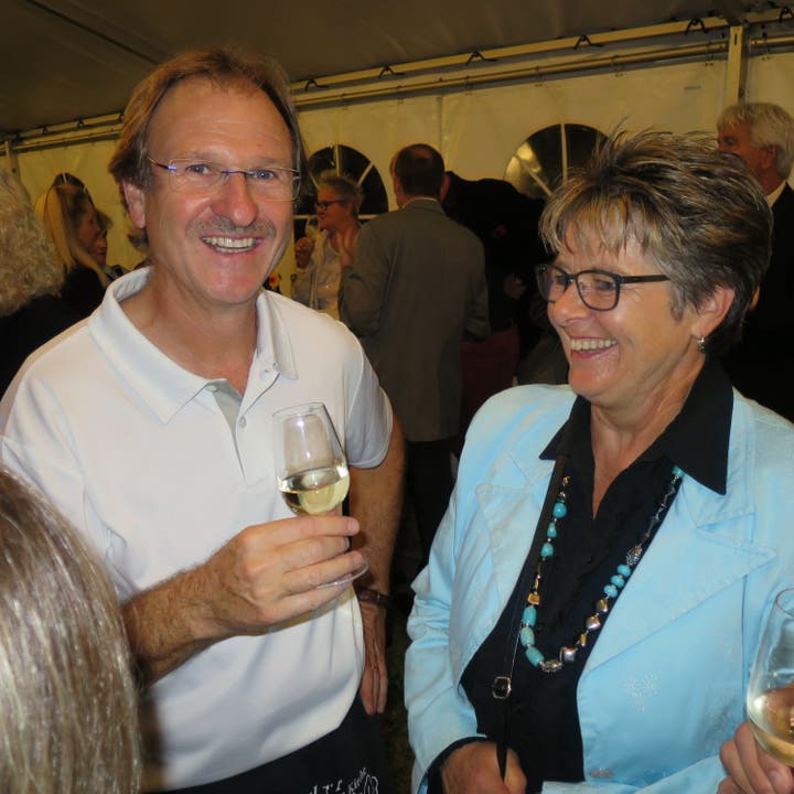 40 Jahre Kultur in Wohlenschwil Kuko-Mitglied Christof Messmer mit Ehefrau Susanne.