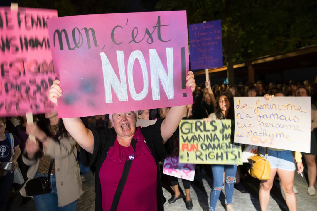 Nein ist Nein – Frauenstreik in Lausanne.