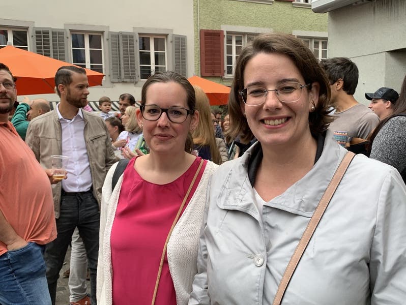 Grossrätin Jeanine Glarner (FDP, links): „Zuerst feiern wir das Jugendfest.“