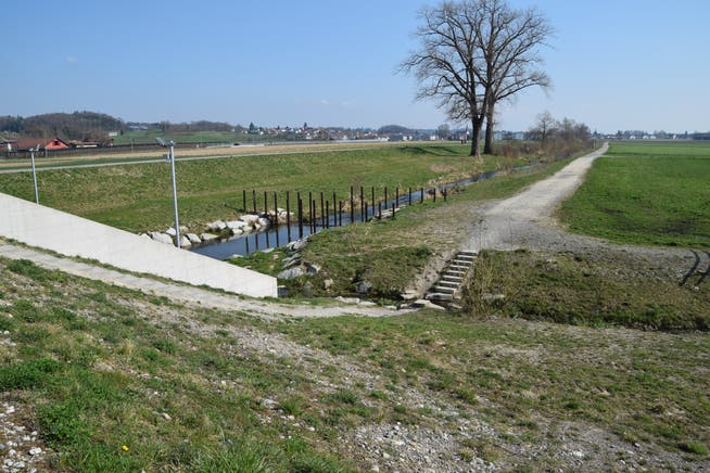 Die Querung des Büelisackerkanals in Wohlen sorgt derzeit im Dorf für grossen Gesrpächsstoff.