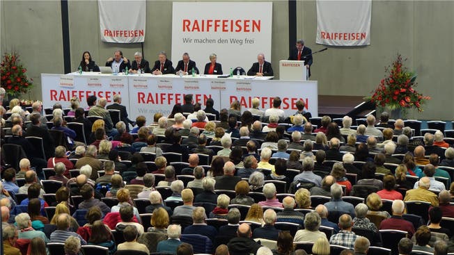 1337 Genossenschafter der Raiffeisenbank Böttstein besuchten die Generalversammlung vor einem Jahr in der Go Easy-Arena in Siggenthal Station.
