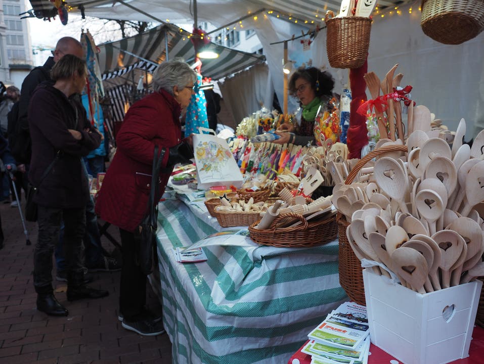 Impressionen vom Weihnachtsmarkt in Brugg