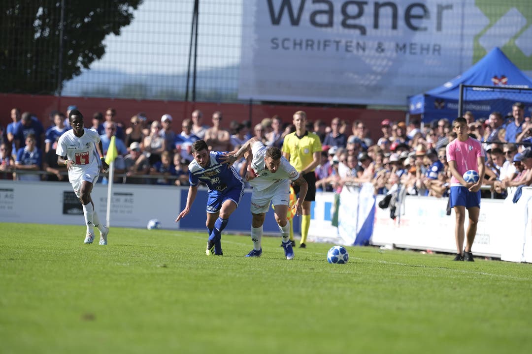 Wegen zweier nichtzählender Tore von Luzern steht es zur Pause nach wie vor 0:0.