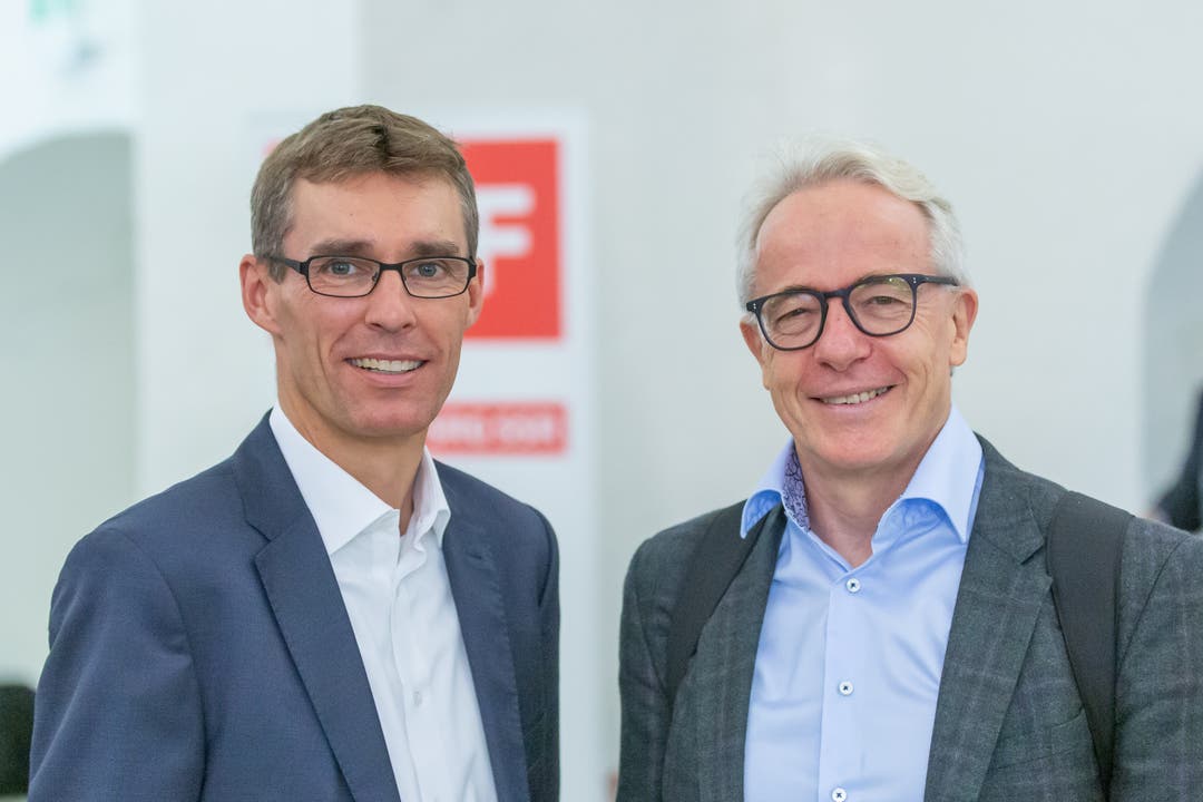 Der Aargauer FDP-Präsident Lukas Pfisterer, der auch für den Nationalrat kandidierte, mit Thomas Kähr.