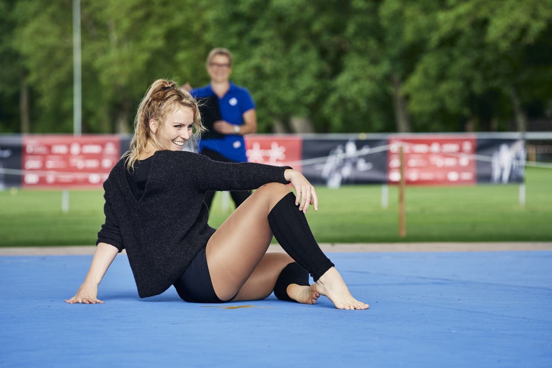 ... Ausstrahlung... Fabienne Peyer vom DTV Muhen am Gymnastik-Wettkampf