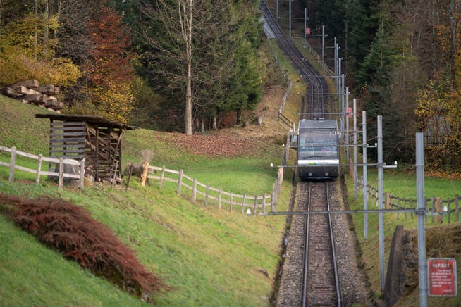 Das Trassee der Zugerbergbahn wird im kommenden Jahr zum ersten Mal seit 1907 saniert. 