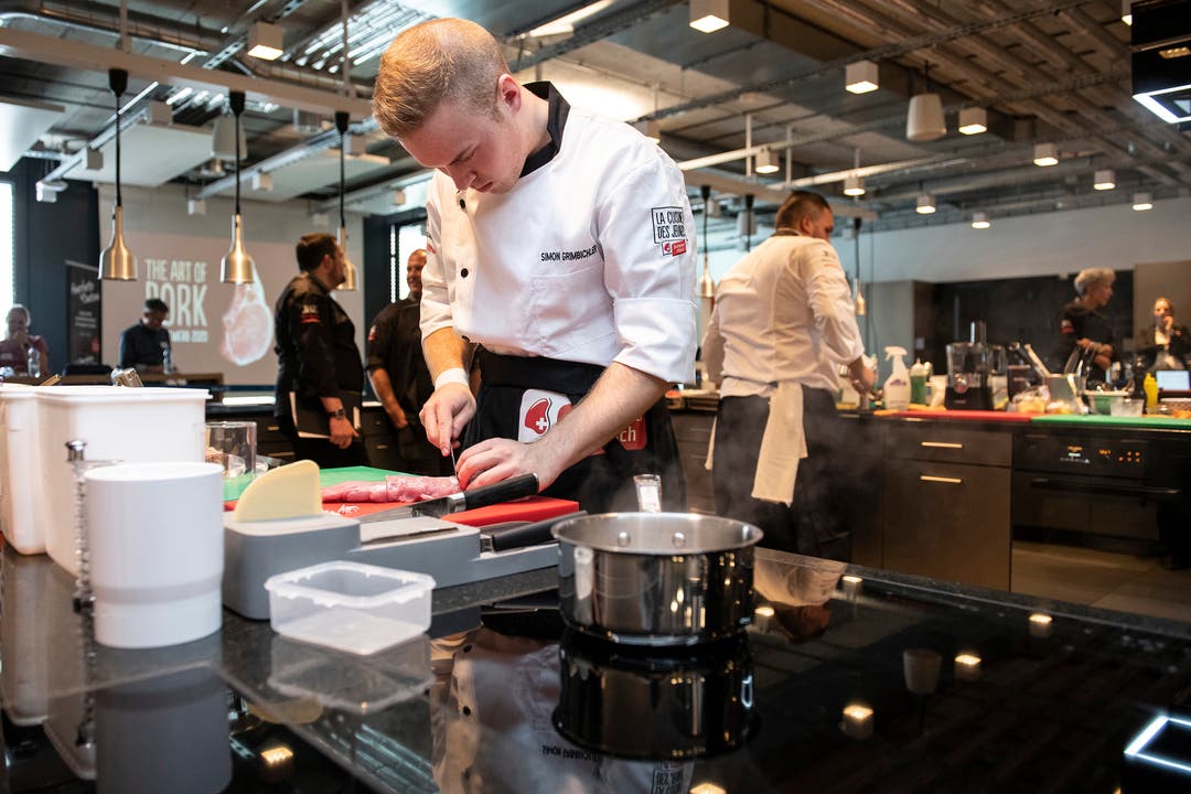 Simon Grimbichler vom Oltner Restaurant Aarhof gewinnt den Wettbewerb «La Cuisine des Jeunes» 2020