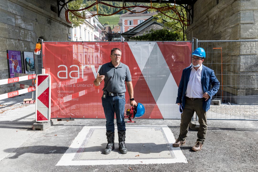 Thomas Schluep und Roger Huber bei der Baustelle im Bäderquartier.