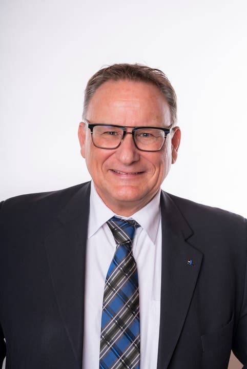 Werner Scherer, SVP (mit 7634 Stimmen gewählt), bisher, Killwangen