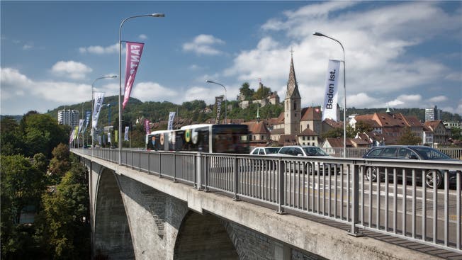 Ab 2040 soll die Hochbrücke als Trassee für die Limmattalbahn dienen. (Chris Iseli)