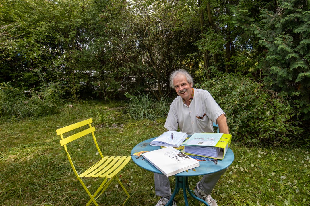 Werner Geissmann führt ein Gartentagebuch. Daraus entstand ein Buch.