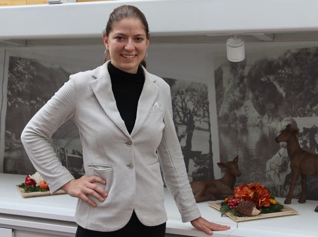Mit frischer Motivation und einer Portion Kampfgeist: Chiara Frapolli, die neue Geschäftsführerin des Sommerau-Ticino an ihrem Lieblingsort im Restaurant. Bild: Lydia Lippuner