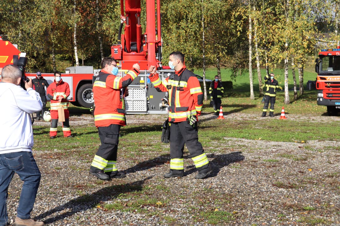 Kommandoübergabe Feuerwehr Kölliken und neues Tanklöschfahrzeug