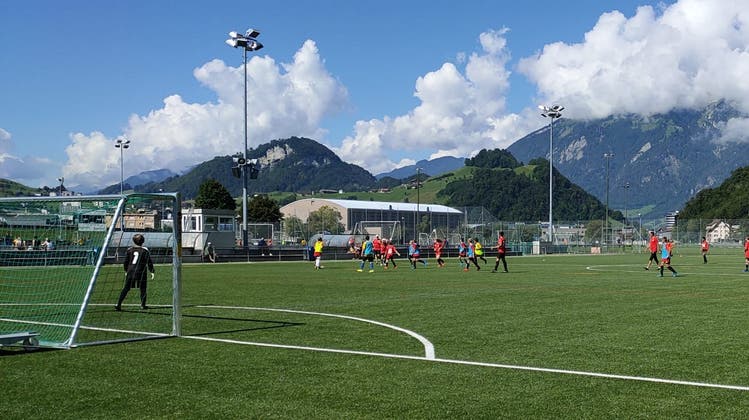 Junioren des FC Stans trainieren auf der Sportanlage Eichli. (Bild: PD (Stans, 15. August 2020))