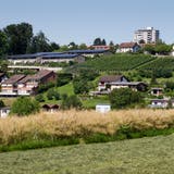Hünenberg: Die Gemeinde im Ennetsee mit Sicht auf die Weinrebenkapelle. (Bild: Stefan Kaiser (15. Juli 2020))