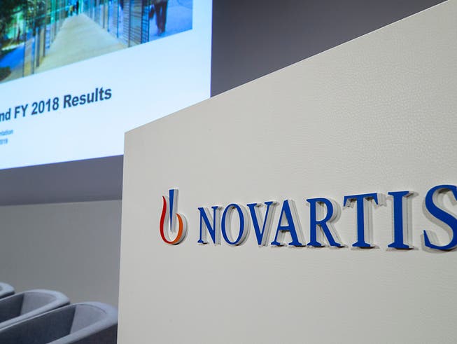 Der Basler Pharnakonzern Novartis will Aktien zurückkaufen und mittelfristig noch mehr sparen.