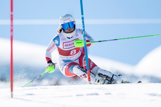 Im März 2019 fuhr Aline Höpli im Slalom der Frauen an der Schweizer Meisterschaft noch auf Rang zehn. Nun folgte der erste Podestplatz.