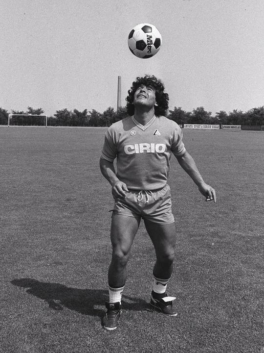 Diego Maradona als Junior bei Napoli.