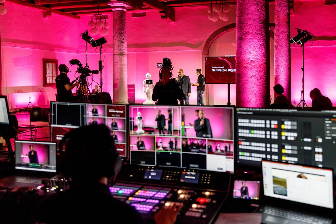 Der Solothurner Digitaltag 2020 findet in der Säulenhalle des Landhaus statt. Der Event wird als Live-Stream aufgezeichnet