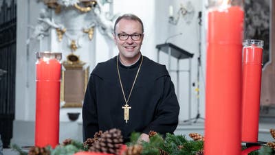 Abt Urban Federer in der Klosterkirche Einsiedeln. (Bild: Manuela Jans-Koch (11. Dezember 2020))
