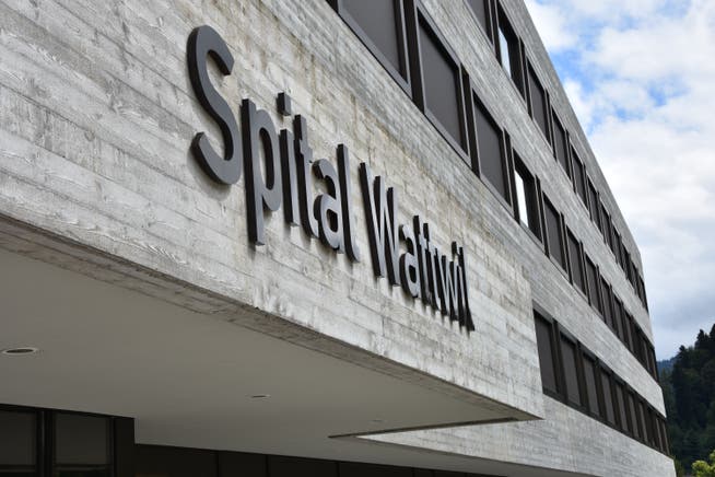 Das Spital Wattwil solle nicht geschlossen werden, fordern SP und Juso.