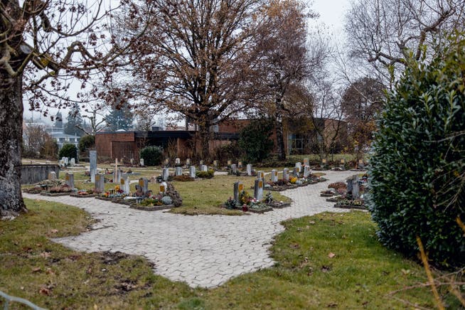 Die Gemeinde Lüterkofen-Ichertswil hat der Kirchgemeinde den Friedhof abgekauft.