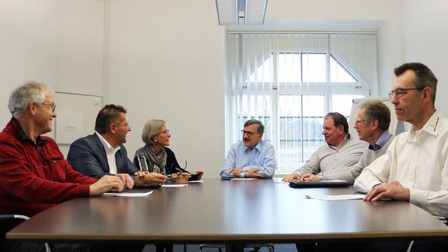 Die Bürgler Gemeinderäte mit Gemeindepräsident Kilian Germann in der Mitte. Die Exekutive hat ihre Legislaturziele besprochen. 