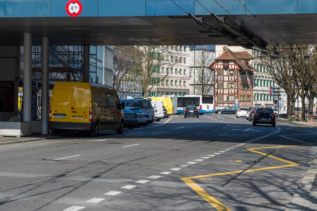 Die Verkehrsströme an der Obergrundstrasse auf Höhe Pilatusplatz sollen neu verteilt werden. 