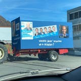 Am Fasnachtsumzug von Wangs fuhr ein Wagen, auf dem eine rassistische Äusserung prangte, die einen FDP-Kandidaten beleidigt. Die Aktion hat Folgen. (Bild: PD)