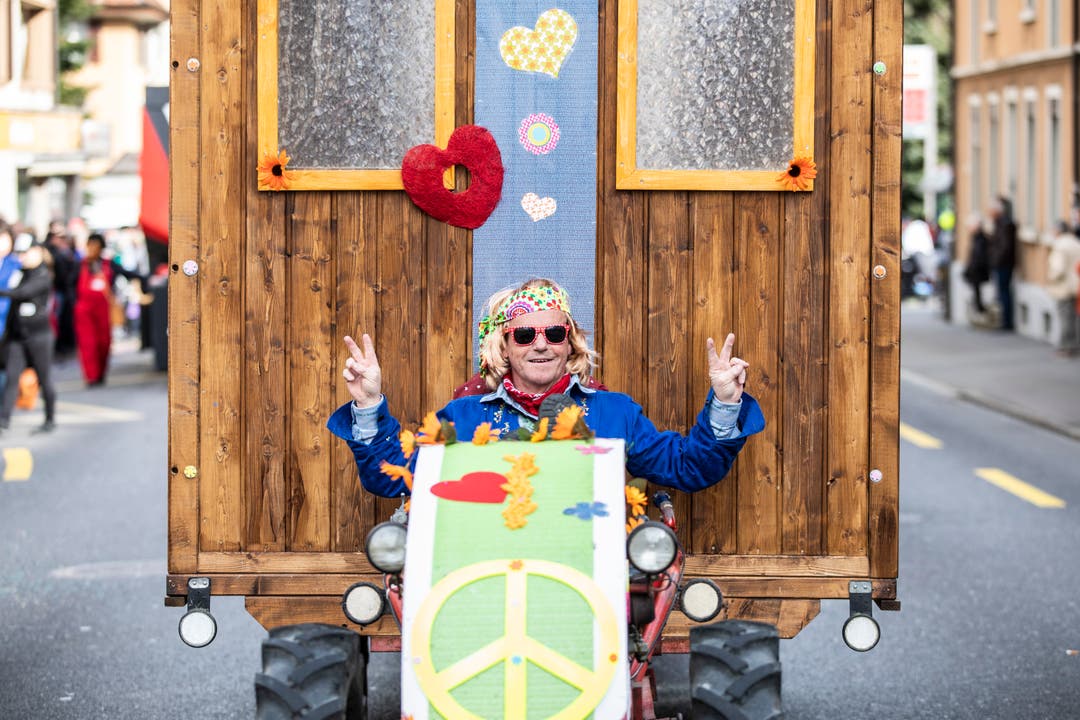 Peace and love: Ein Hippie macht die Strassen unsicher.