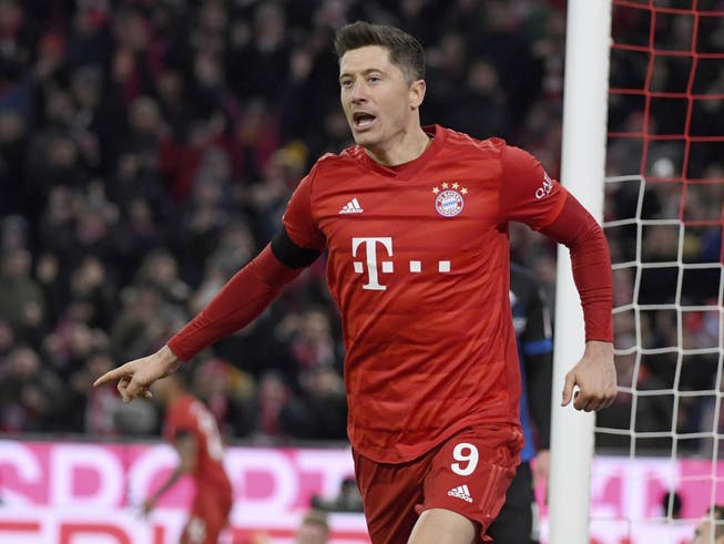 Bayern München muss vier Wochen auf seinen Toptorjäger Robert Lewandowski verzichten