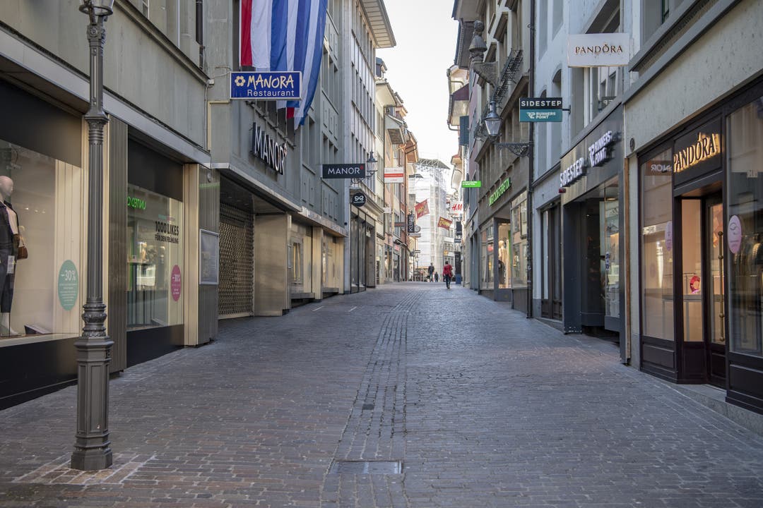 Auch die Geschäfte in der Weggisgasse in der Altstadt Luzern sind bis auf Weiteres geschlossen.