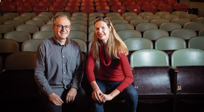 Hannes Friedli und Fabienne Duelli im Kino Rosental in Heiden. Bild: Ralph Ribi