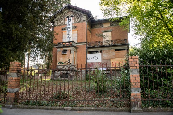 Bodum In Luzern Gruppe Gundula Besetzt Villa