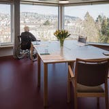 Geriatrische Klinik St.Gallen wird eröffnet: Doch statt einen Tag der offenen Tür gibt es einen Kurzfilm