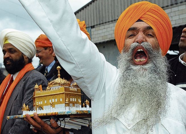 Besuche von Sikh-Priestern aus Indien bei der hiesigen Gemeinschaft sollen weiterhin unbürokratisch möglich sein.