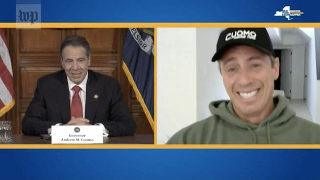 Scherzen am TV miteinander: New Yorks Gouverneur Andrew Cuomo (links) und sein Bruder, CNN-Moderator Chris Cuomo, der sich mit dem Coronavirus infizierte.