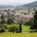 Blick auf das ehemalige Dominikanerinnen-Kloster am Dorfrand von Rickenbach. (Bild: Manuela Jans-Koch (11. Juni 2020))